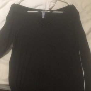 Simple black top with criss cross design